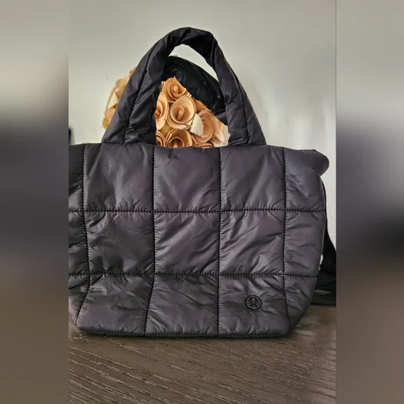 Lululemon quilted tote bag - Picture 3 of 11